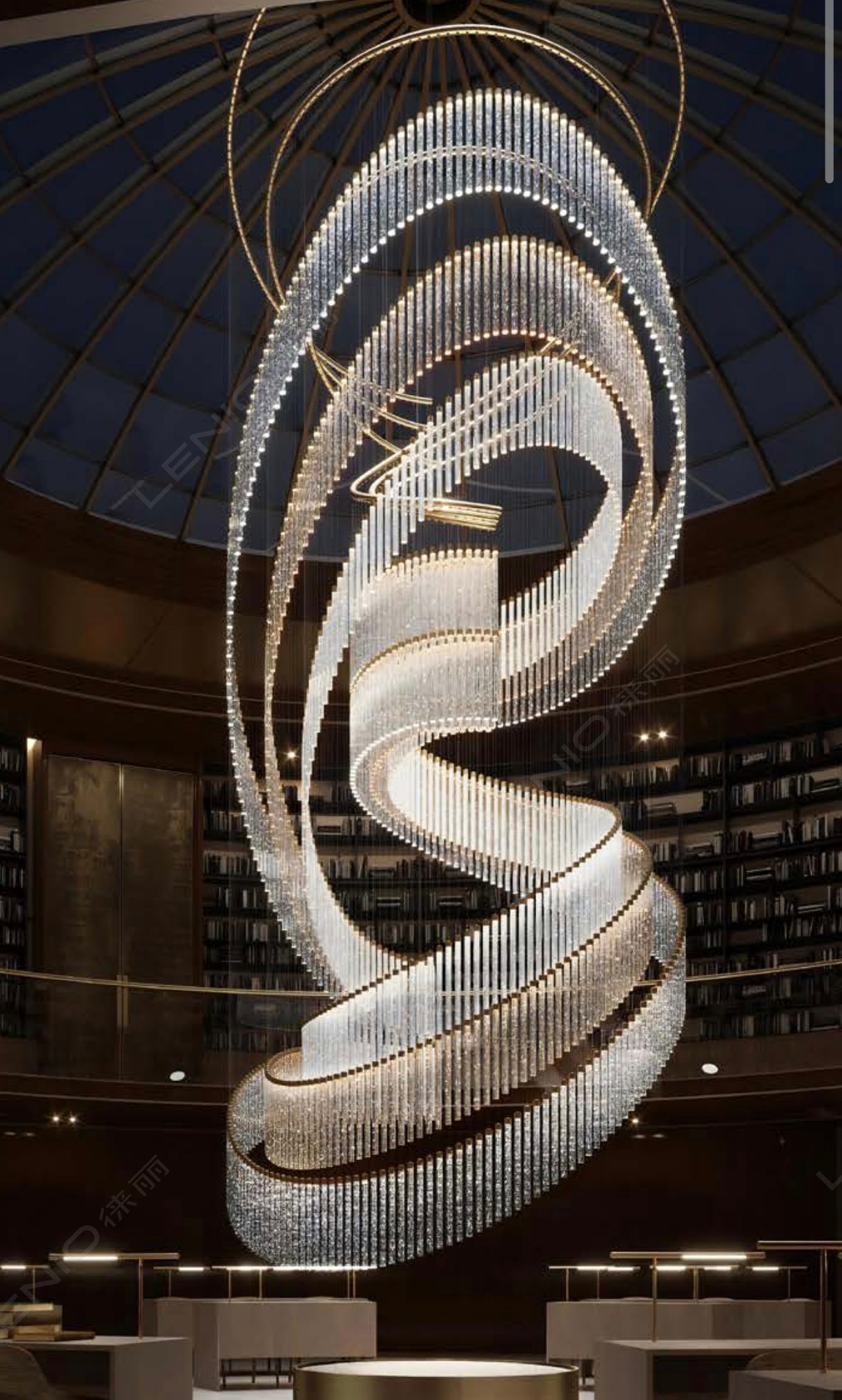Sculptural crystal suspension